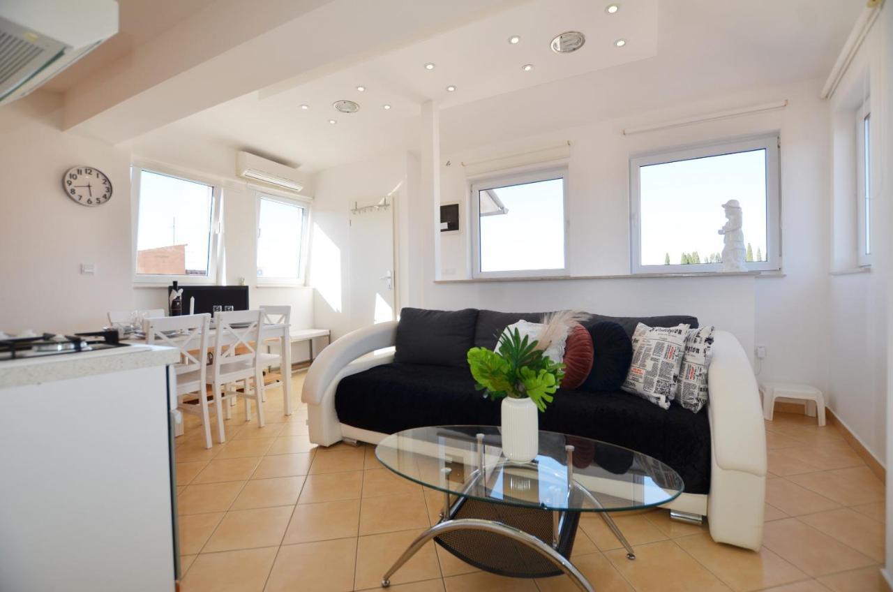 Peter Apartment Rovinj Bagian luar foto