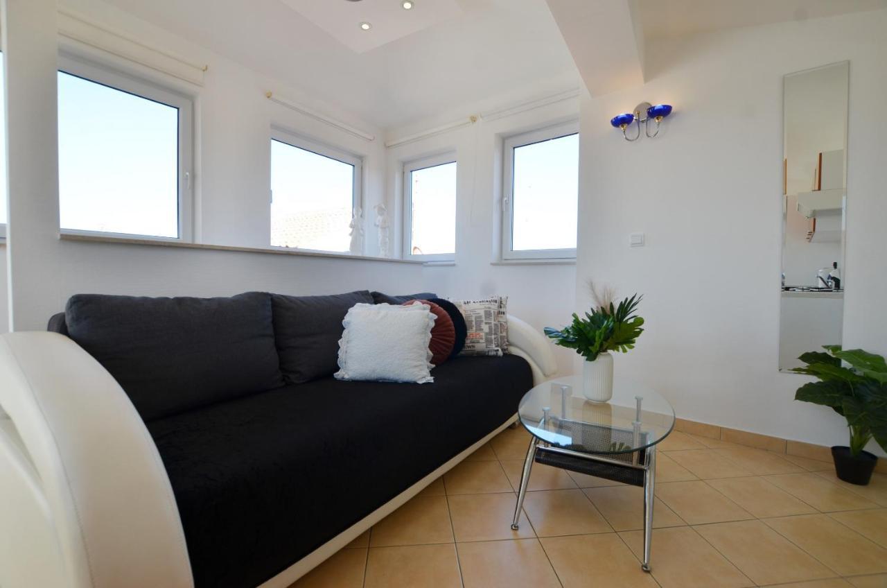 Peter Apartment Rovinj Bagian luar foto