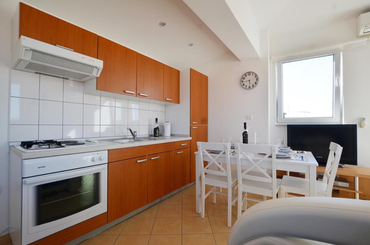 Peter Apartment Rovinj Bagian luar foto